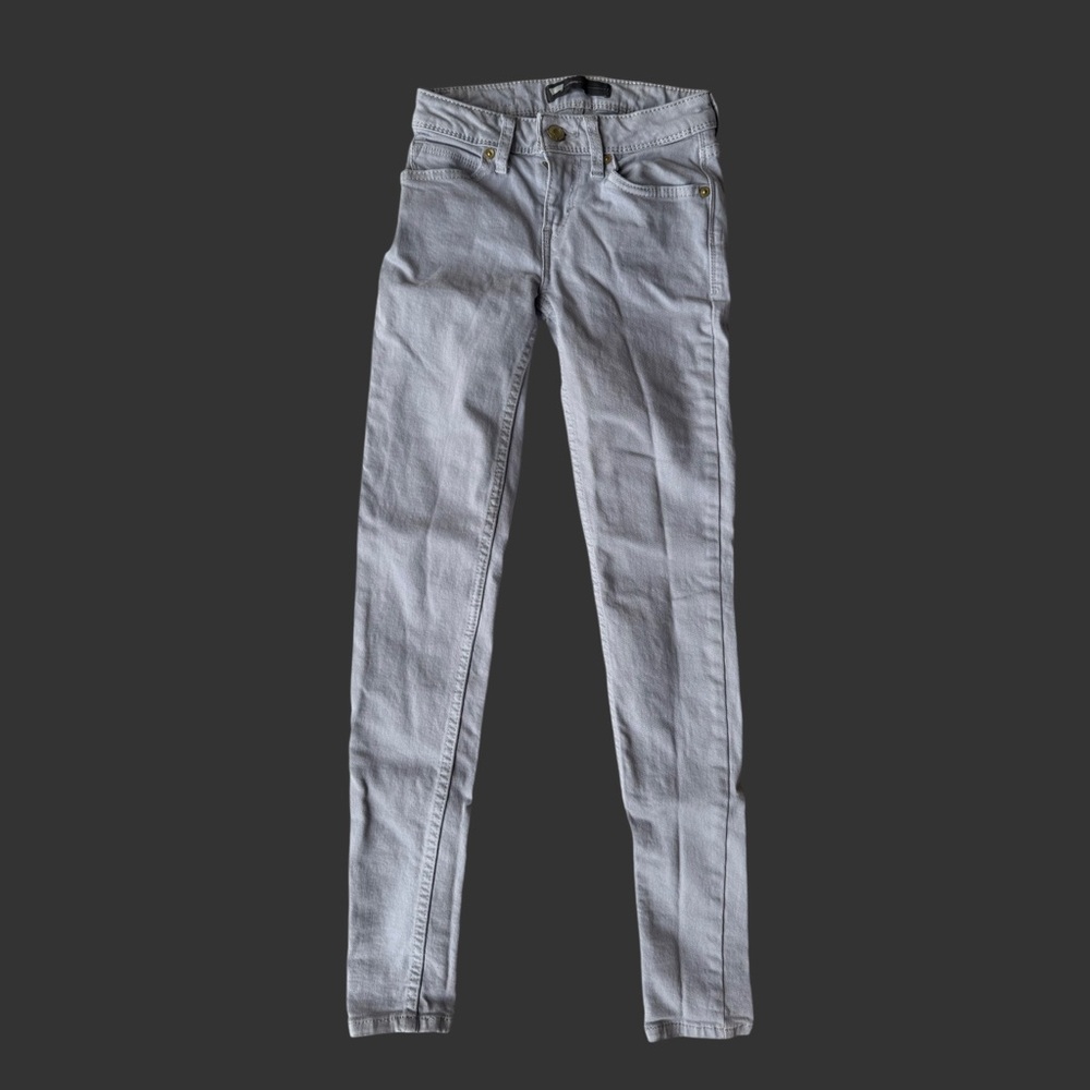 Levi’s Cool Grey Jeggings